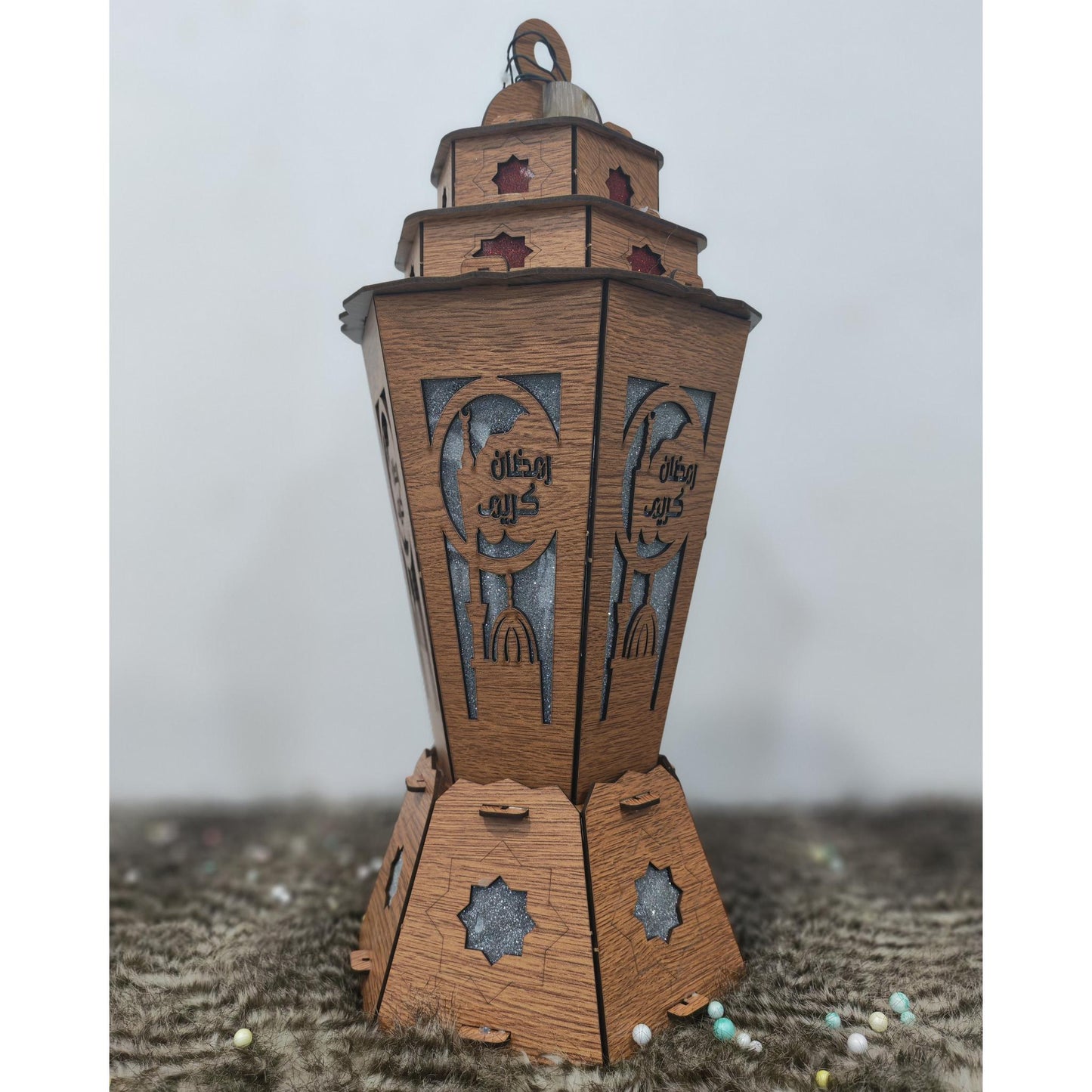 فانوس خشب كبير مضيئ بني مقاس 50سم